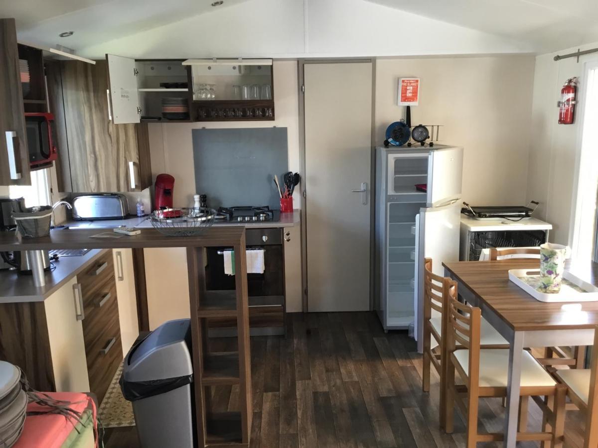 Frejus Tout Confort, Climatisation,Linge De Lit Et De Toilette, Coffre Fort, Ventilations Au Plafond Chambres Et Wifi Possible Exteriér fotografie