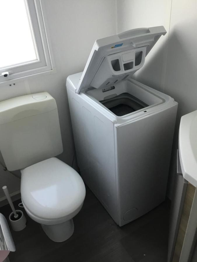 Frejus Tout Confort, Climatisation,Linge De Lit Et De Toilette, Coffre Fort, Ventilations Au Plafond Chambres Et Wifi Possible Exteriér fotografie