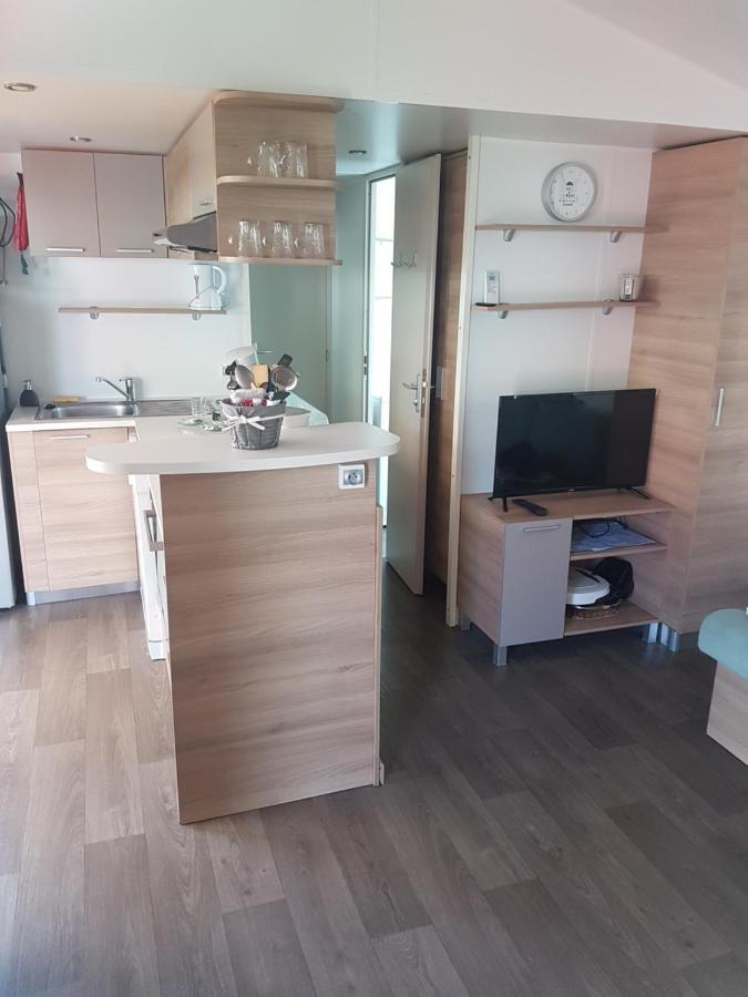 Frejus Tout Confort, Climatisation,Linge De Lit Et De Toilette, Coffre Fort, Ventilations Au Plafond Chambres Et Wifi Possible Exteriér fotografie