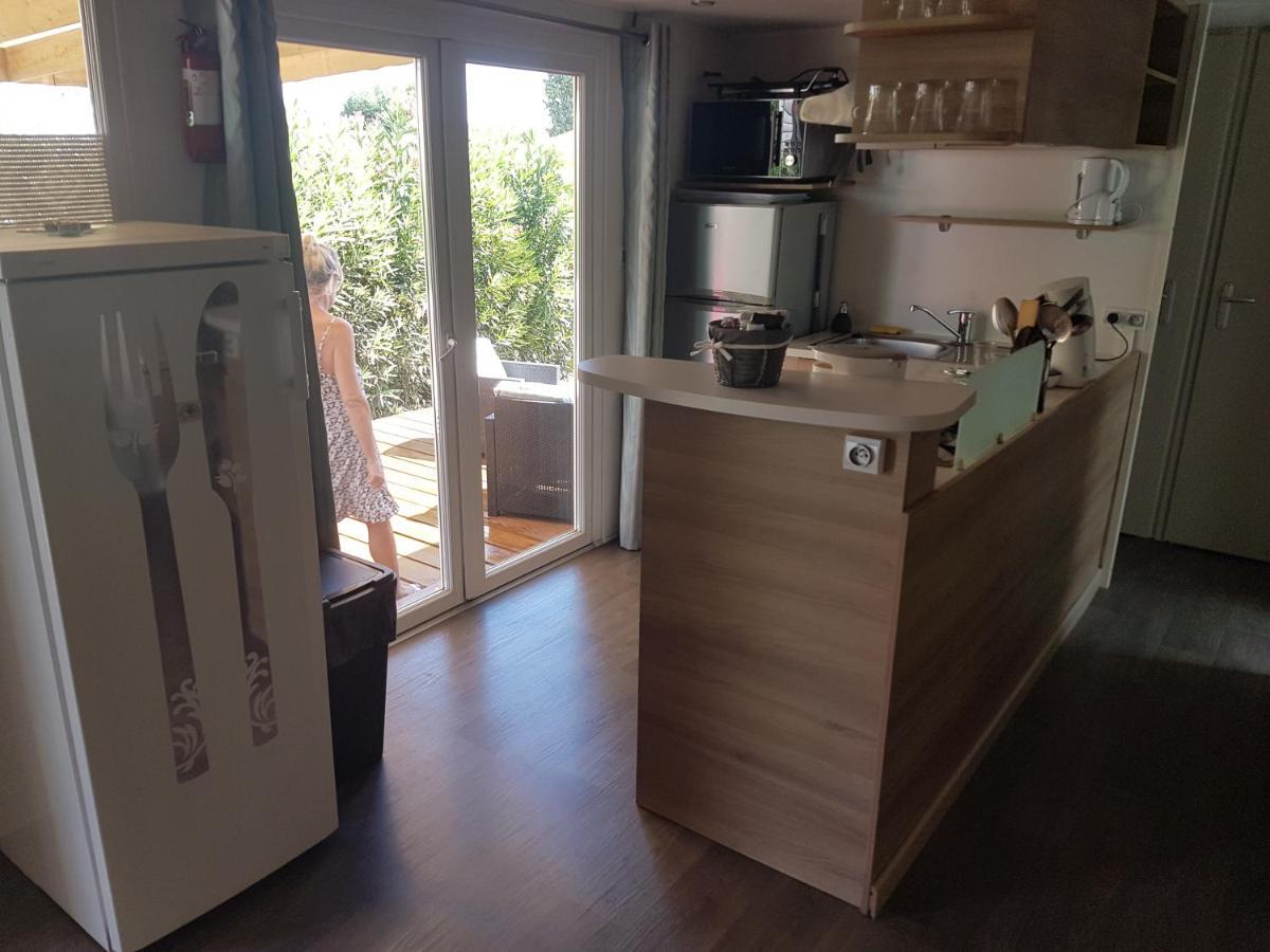 Frejus Tout Confort, Climatisation,Linge De Lit Et De Toilette, Coffre Fort, Ventilations Au Plafond Chambres Et Wifi Possible Exteriér fotografie