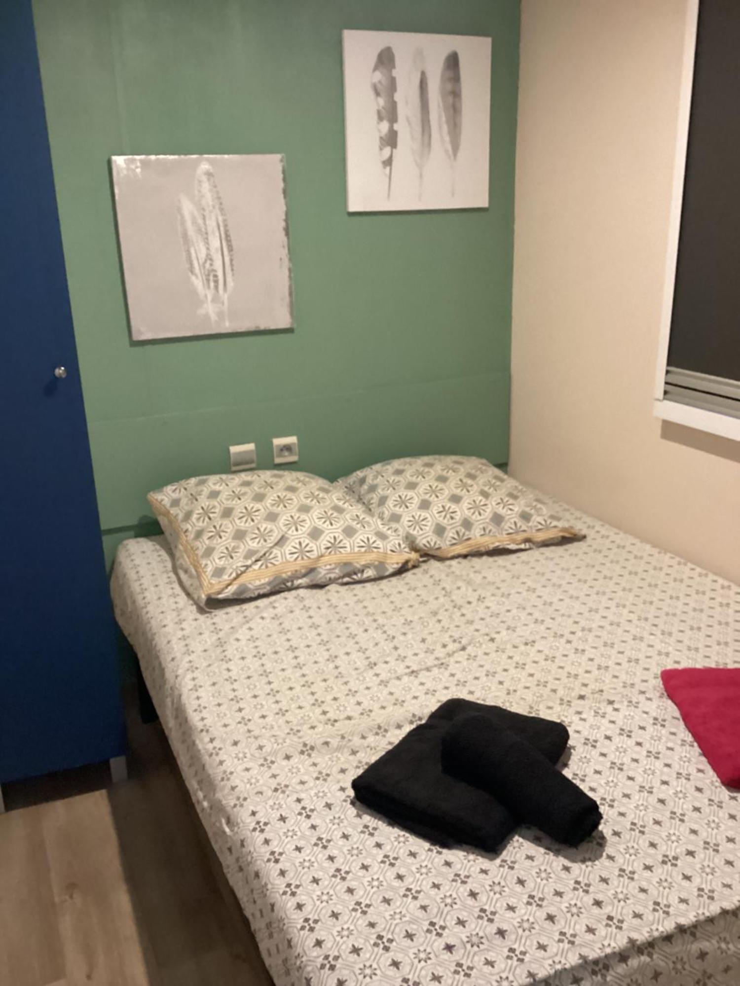 Frejus Tout Confort, Climatisation,Linge De Lit Et De Toilette, Coffre Fort, Ventilations Au Plafond Chambres Et Wifi Possible Exteriér fotografie