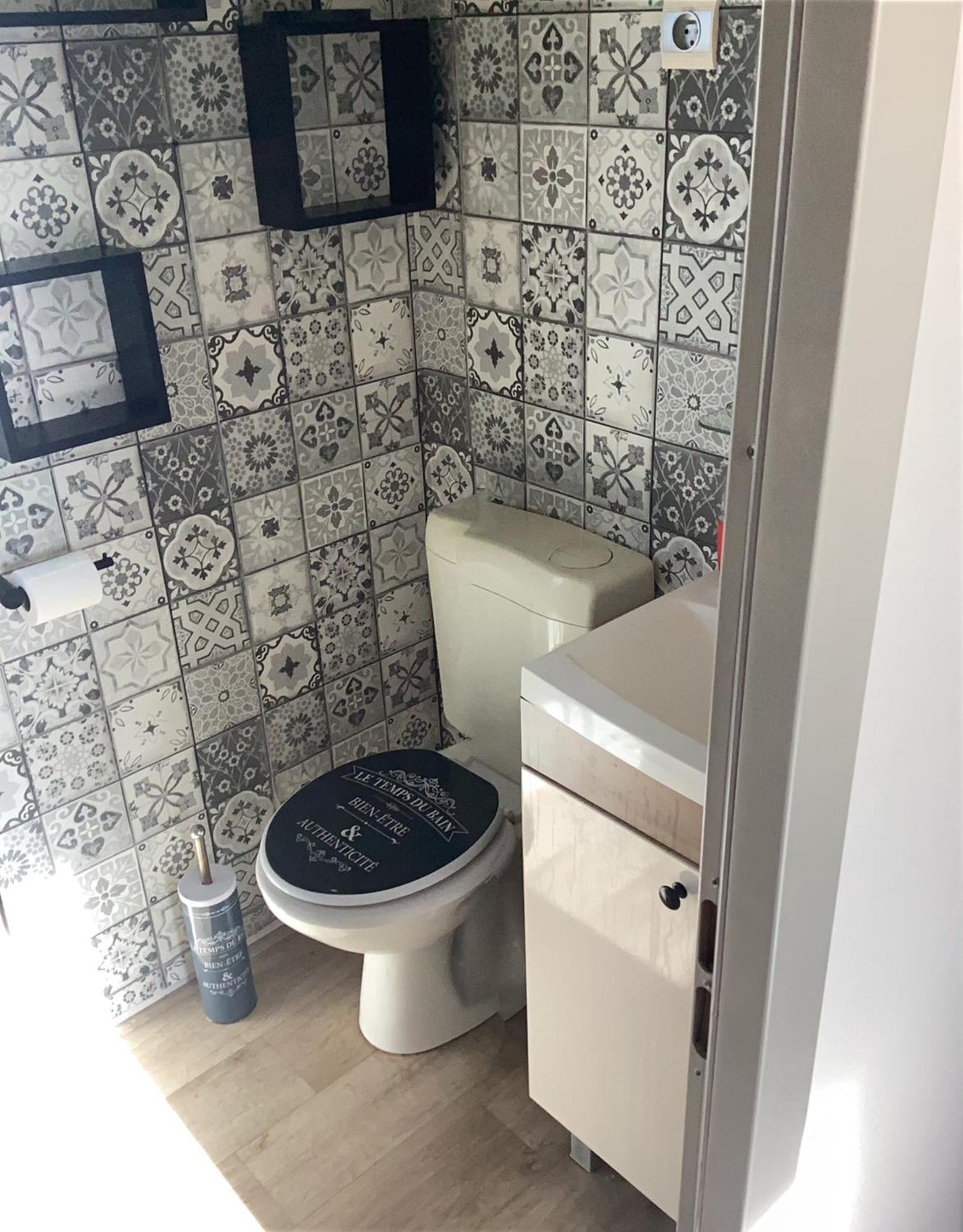 Frejus Tout Confort, Climatisation,Linge De Lit Et De Toilette, Coffre Fort, Ventilations Au Plafond Chambres Et Wifi Possible Exteriér fotografie