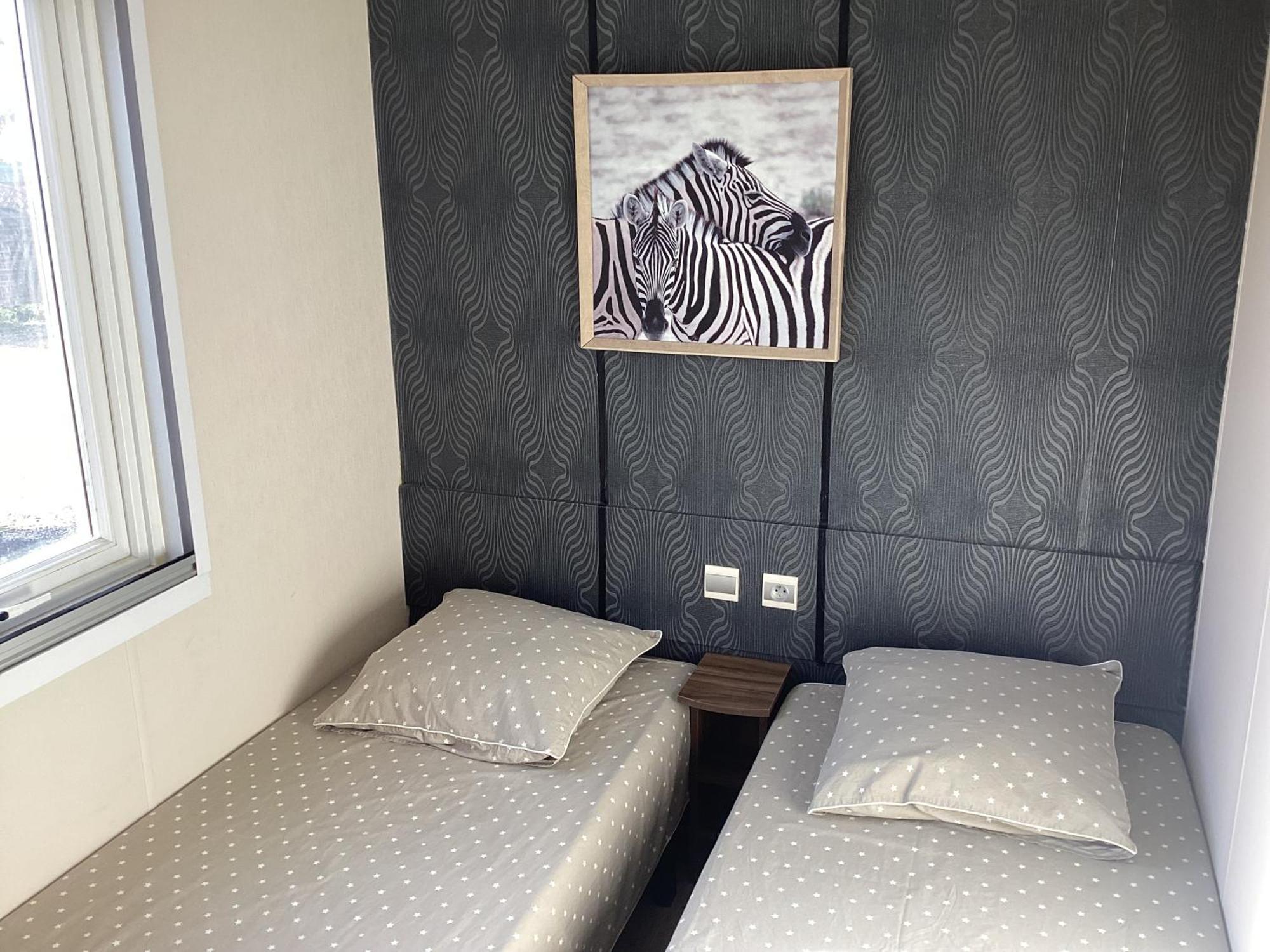 Frejus Tout Confort, Climatisation,Linge De Lit Et De Toilette, Coffre Fort, Ventilations Au Plafond Chambres Et Wifi Possible Exteriér fotografie